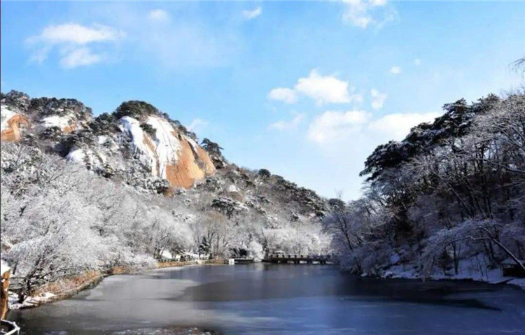 鞍山市千山景区廊道景区智能导览系统上线了！包括：游览路线推荐、语音讲解、手绘地图3.jpg