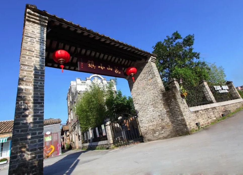 广州花山小镇智慧电子导览带你了解民国初期碉楼建筑群.png