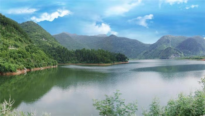 雷山风景区鸿蒙原子化旅游生态.jpg