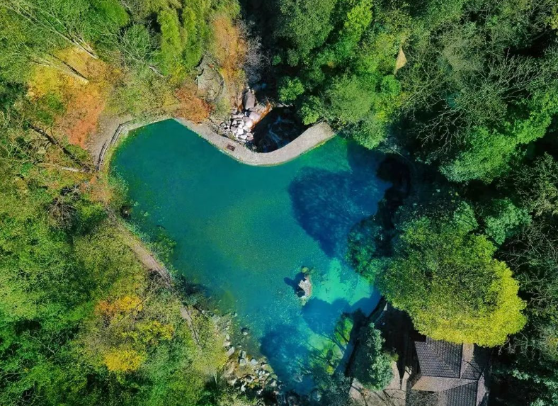 湖北九宫山风景区多商户多业态系统方案.png