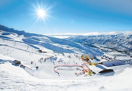 天水市南山云端滑雪场图片