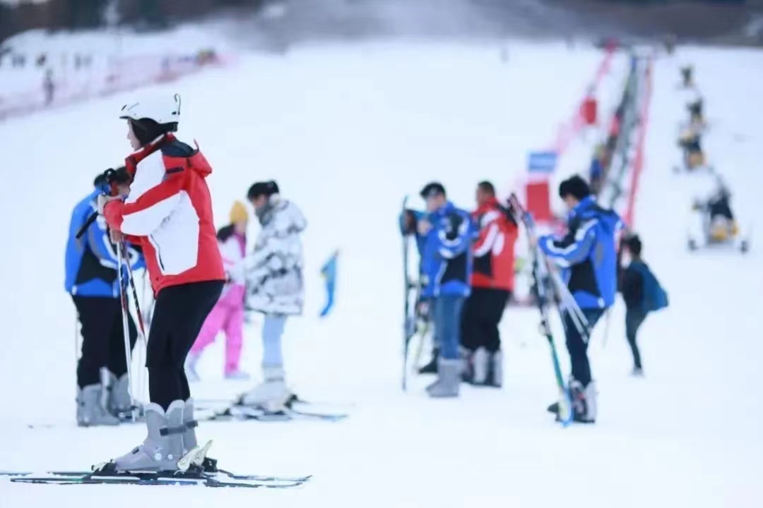 河北承德元宝山滑雪场OTA分销系统.jpg