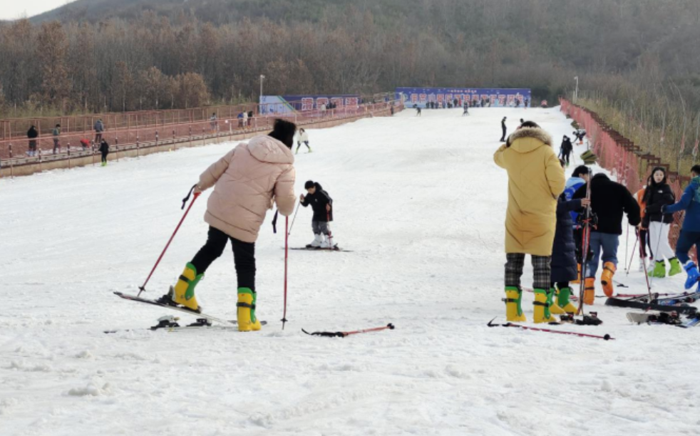 连云港伊芦山霞波滑雪场押金收退款系统.jpg