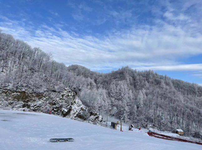 河南洛阳伏牛山滑雪场一卡通管理系统多少钱.png