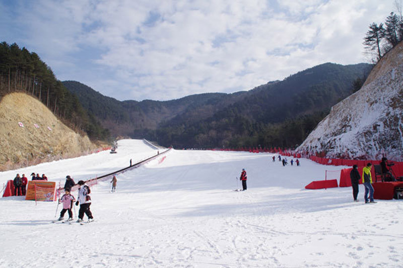 河南桃花峪滑雪场电子年卡管理系统多少钱.jpg