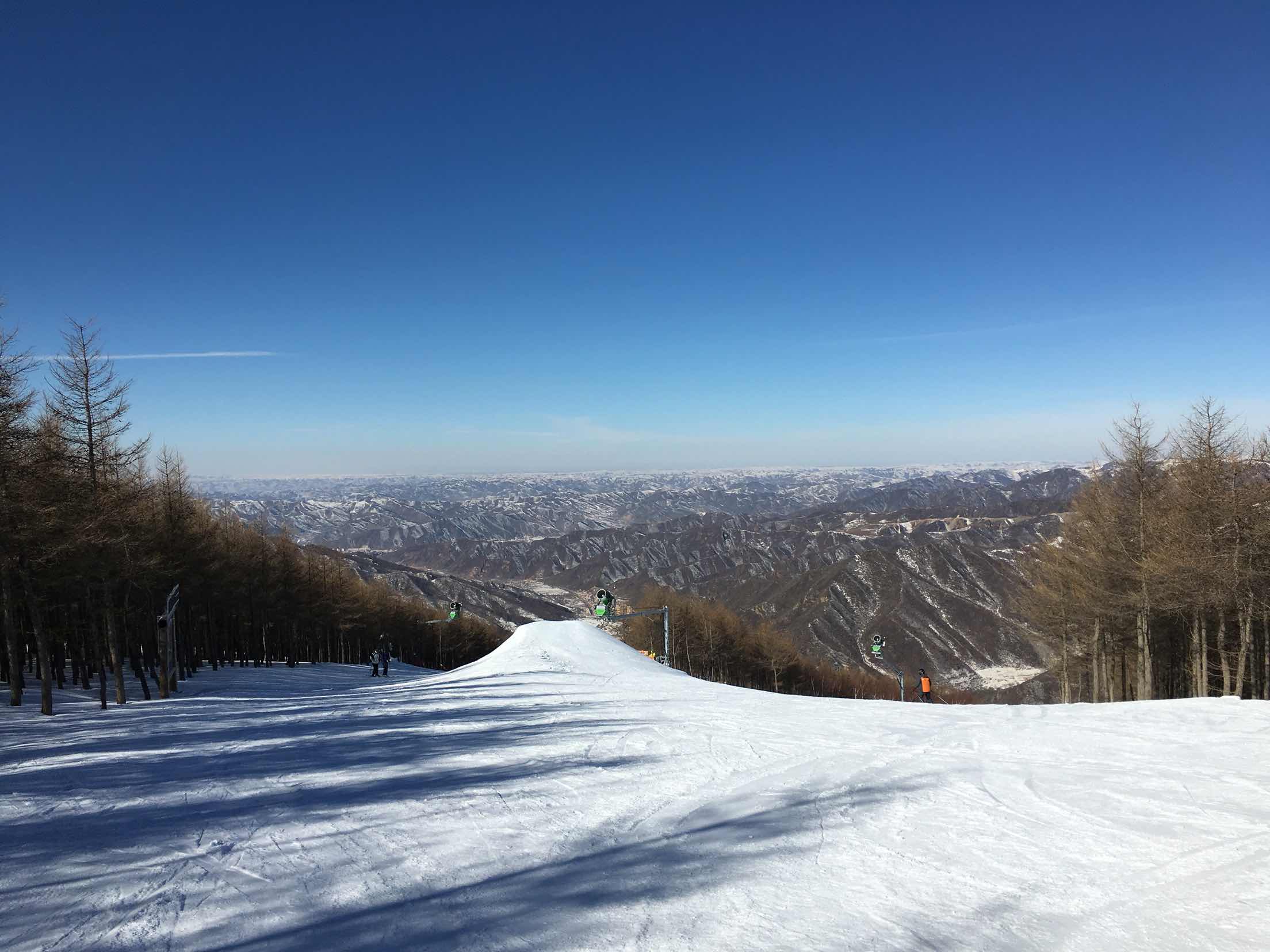 河北万龙滑雪场介绍及需求.jpg