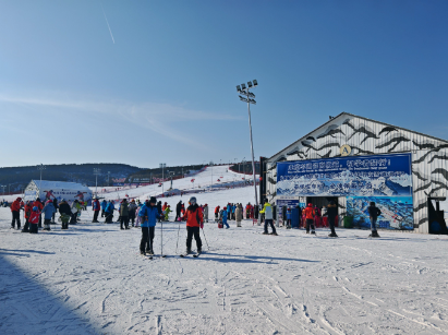 河北涿州野鸭湖滑雪场一卡通管理系统开发公司.png