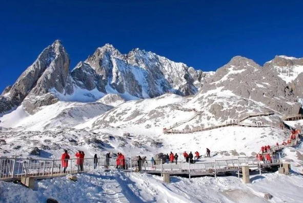 1769133995849811.png 轿子雪山滑雪场一卡通票务系统方案.png